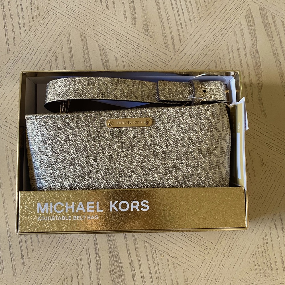 Michael Kors adjustable belt bag